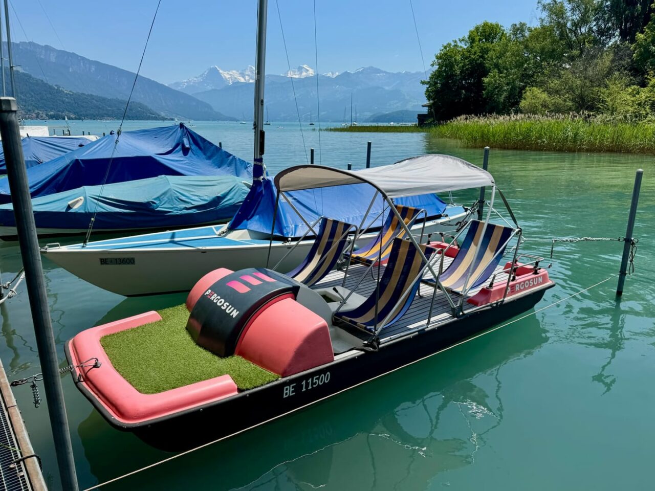 Pedalo auf Thuner See
